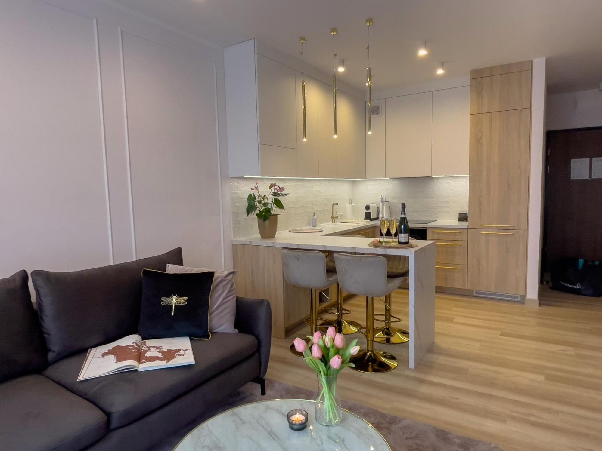 Urban Apartments Luxury Opolska 10 No 29, Free Garage, Self Check-In Катовице Екстериор снимка